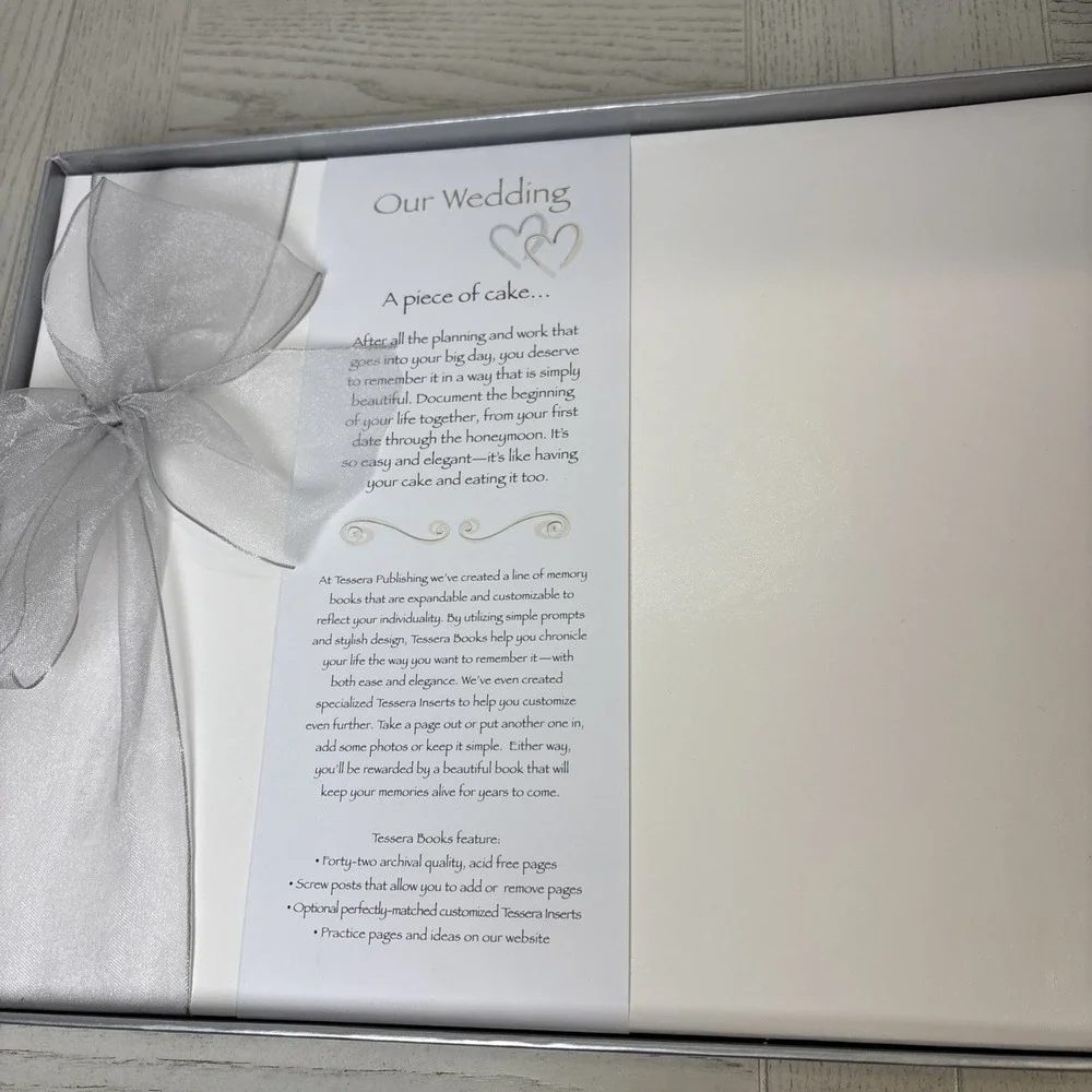 Tessera Publishing Our Wedding Memory Book White Silk Silver Bow‎ Keepsake Album